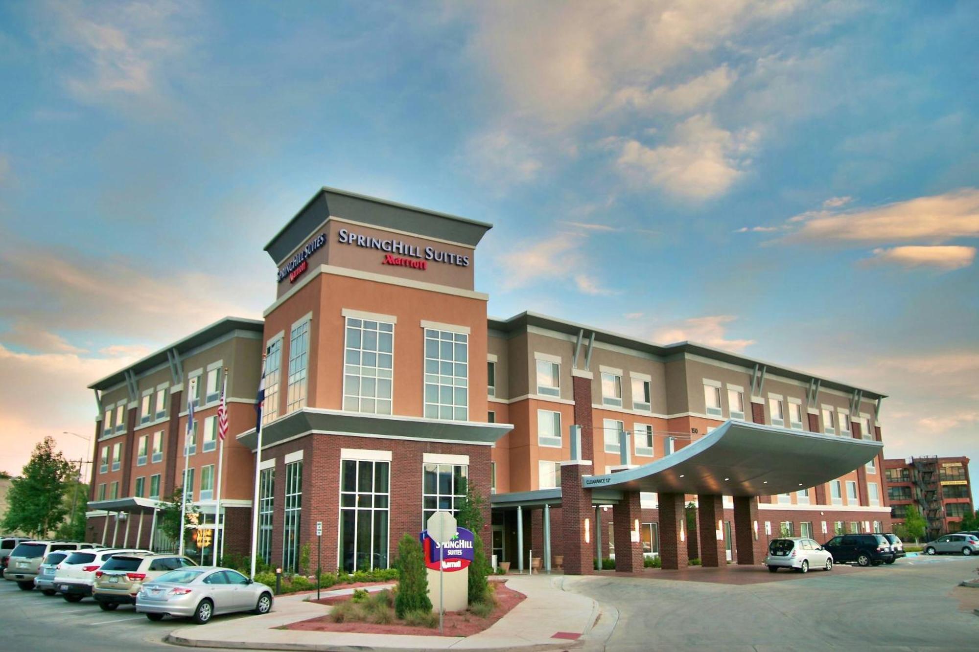 Springhill Suites By Marriott Pueblo Downtown Екстериор снимка